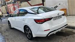 نیسان سێنترا